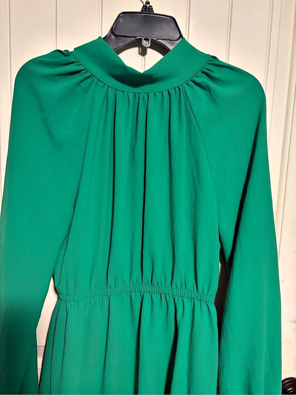 Green Long Sleeve Tie Neck Dress Like New